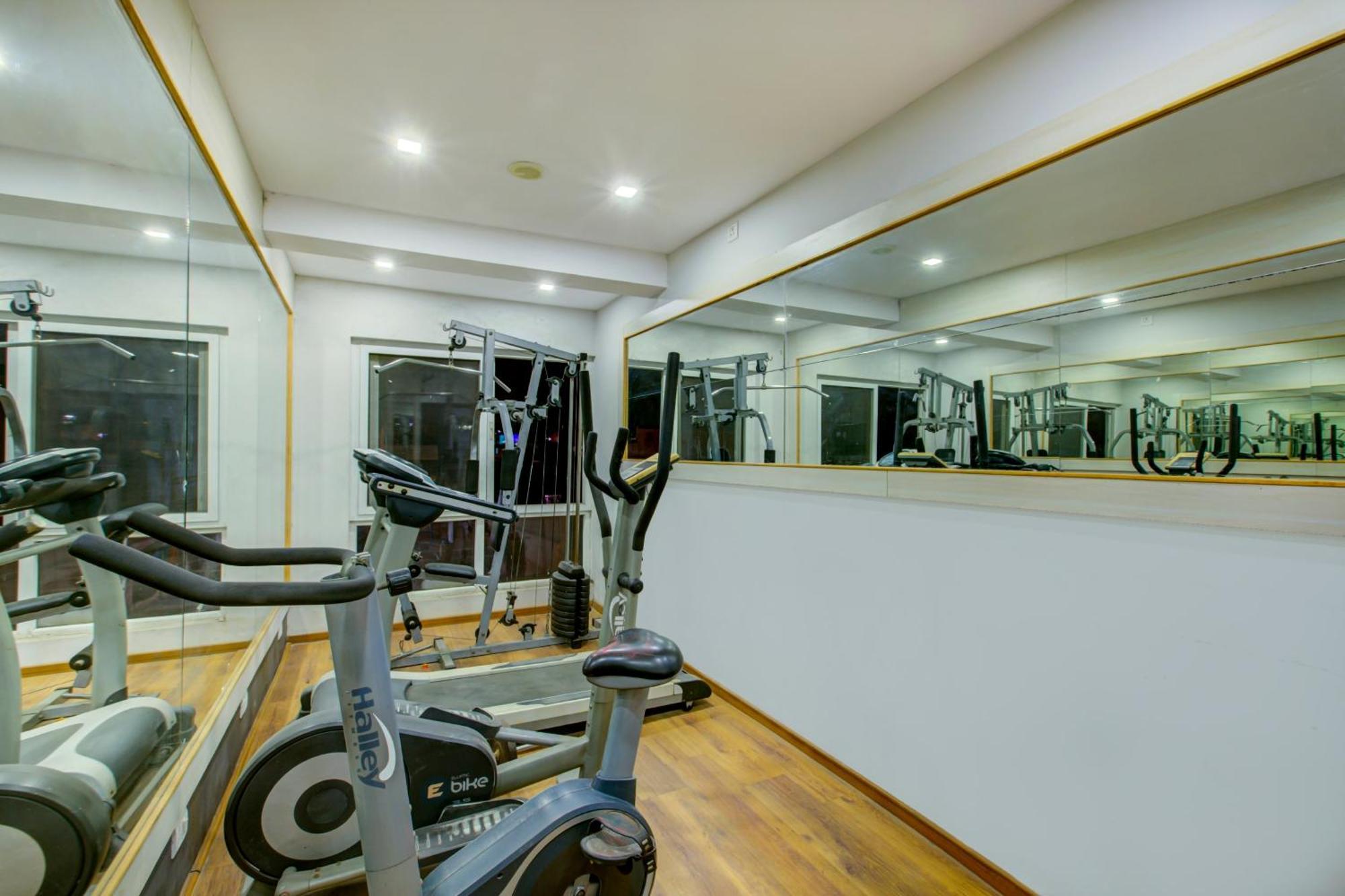 Super Townhouse Oak Jvh Hotel Bangalore Extérieur photo