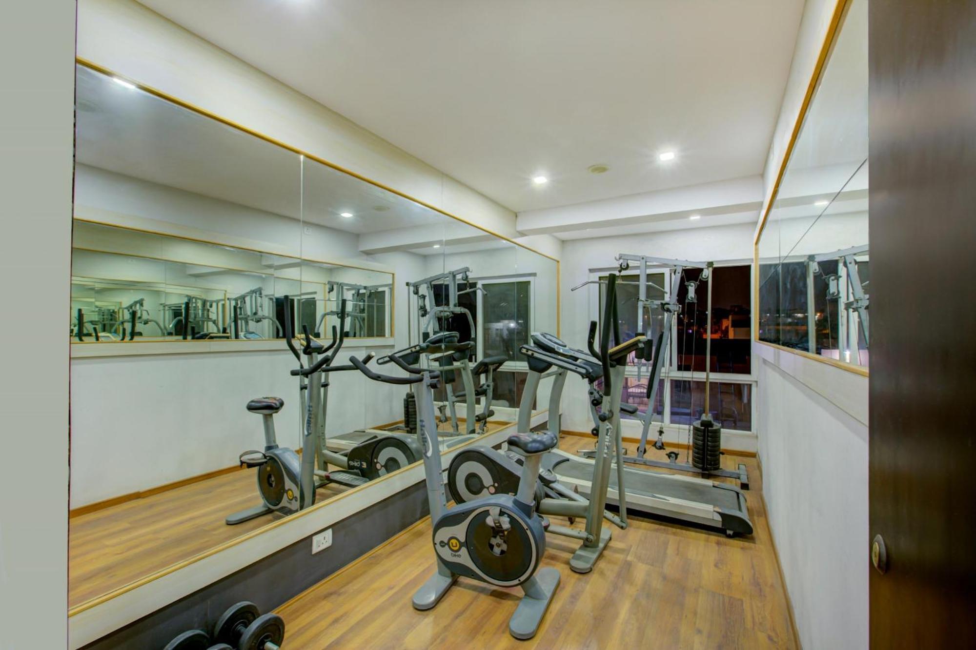 Super Townhouse Oak Jvh Hotel Bangalore Extérieur photo
