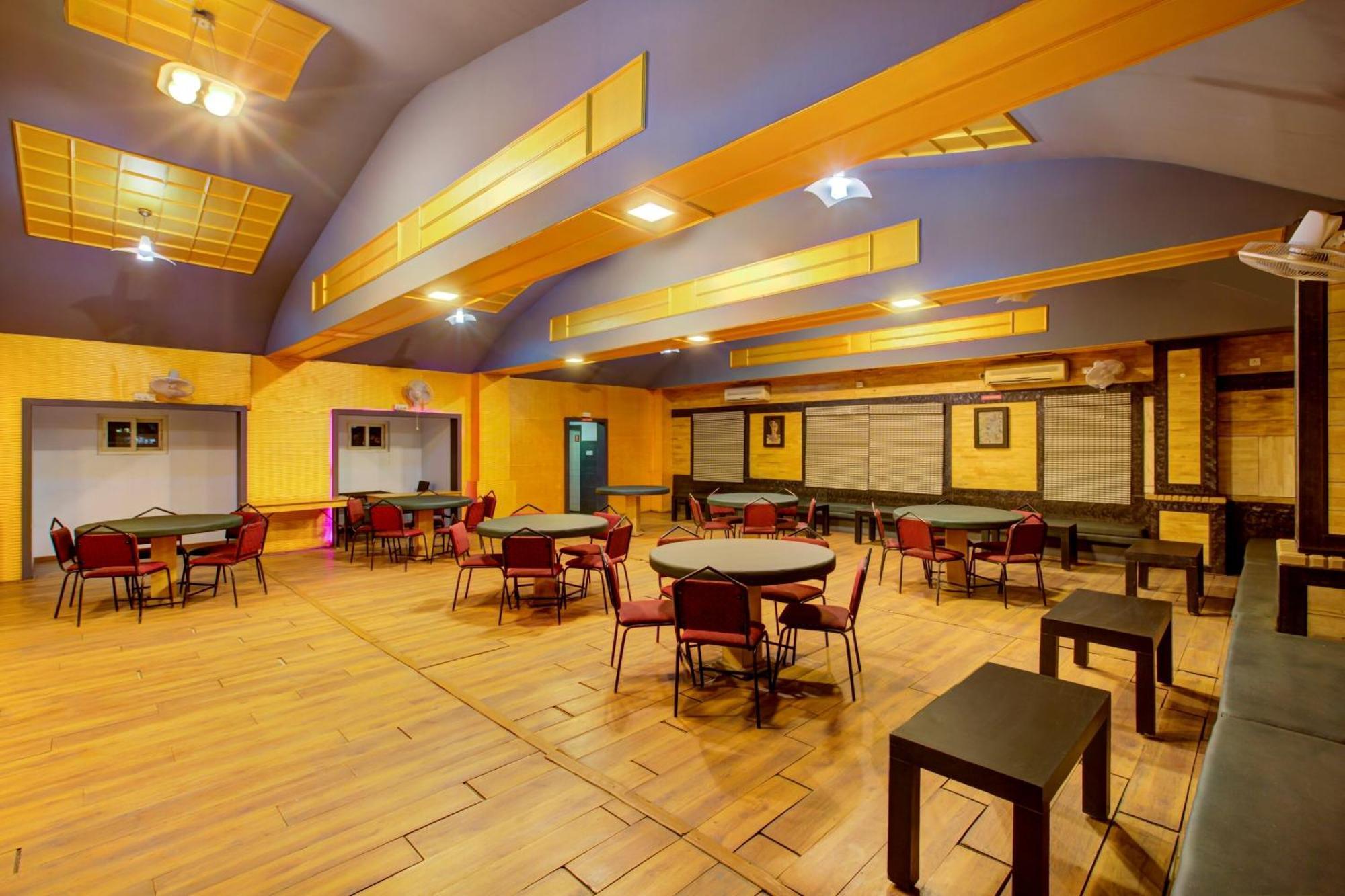 Super Townhouse Oak Jvh Hotel Bangalore Extérieur photo