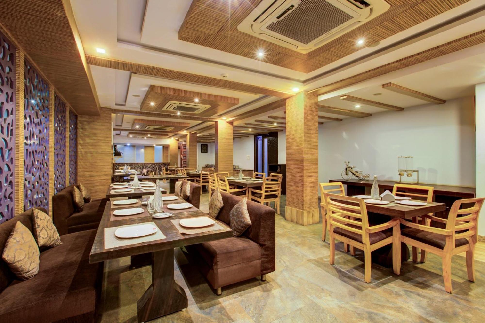 Super Townhouse Oak Jvh Hotel Bangalore Extérieur photo