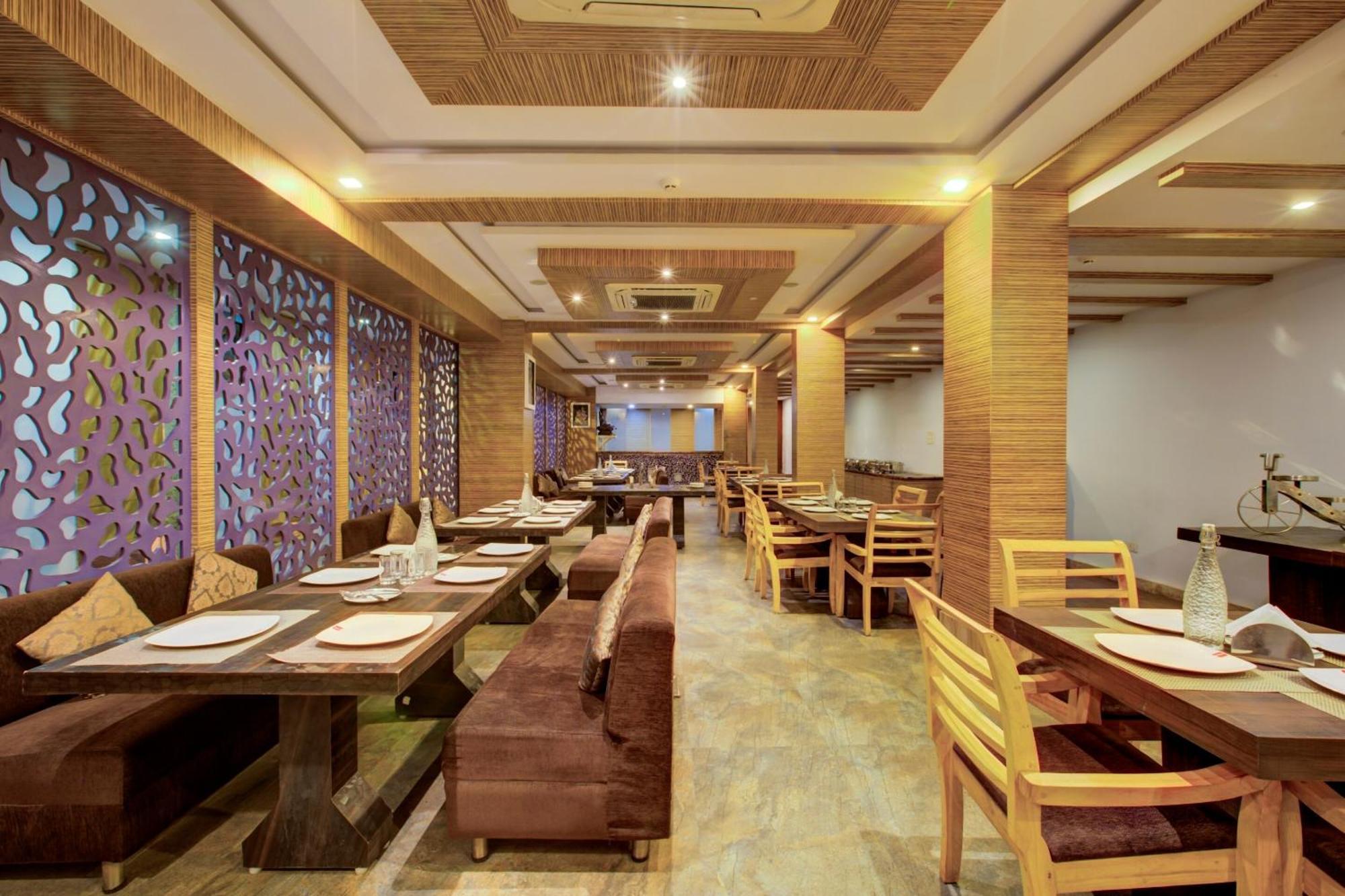 Super Townhouse Oak Jvh Hotel Bangalore Extérieur photo