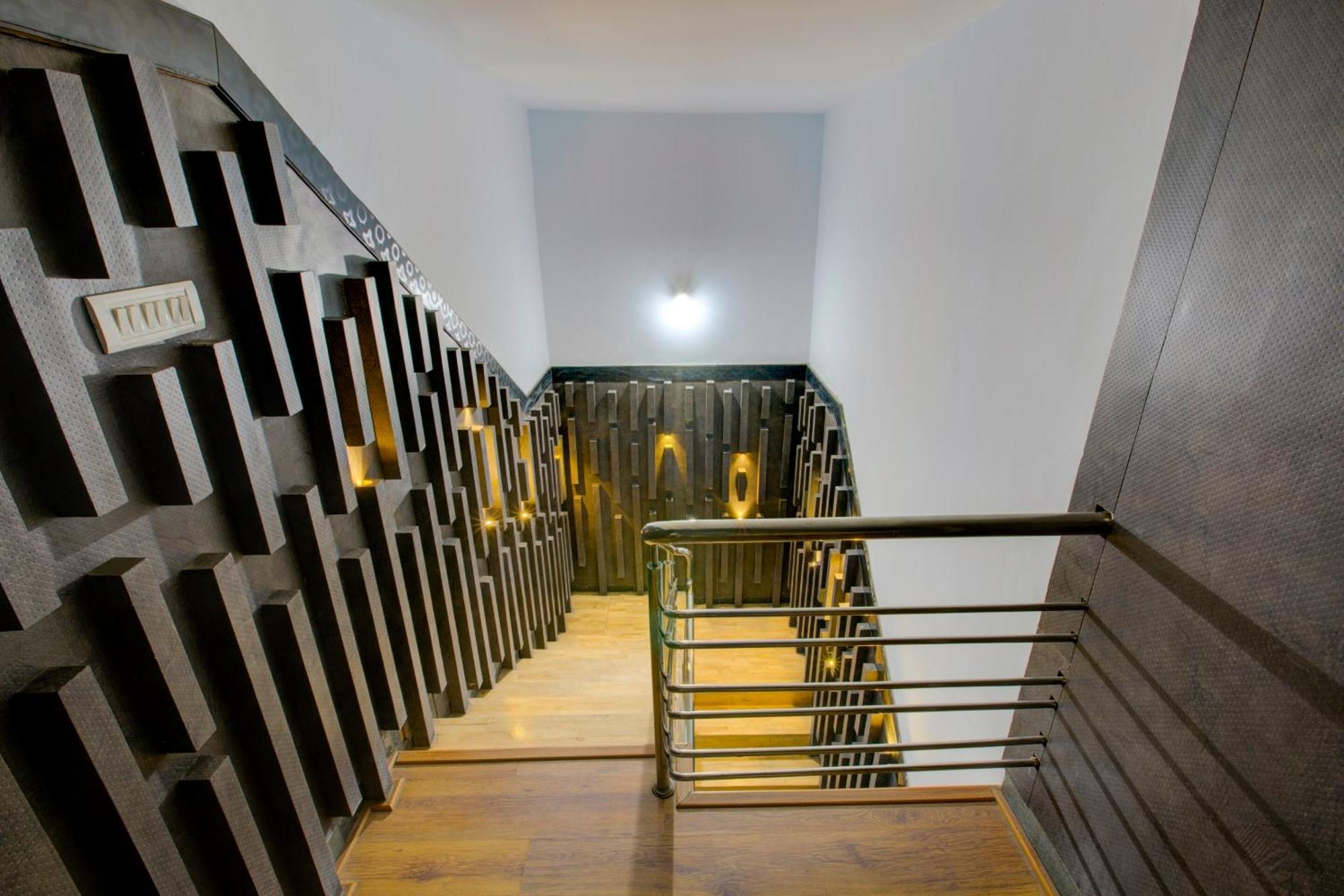 Super Townhouse Oak Jvh Hotel Bangalore Extérieur photo